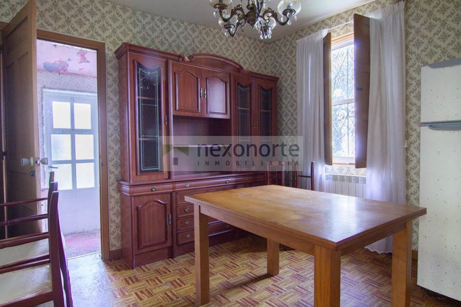 5 Zimmer Haus zu verkaufen in Neda mit Garage - 240.000 € (Ref: 9726365)