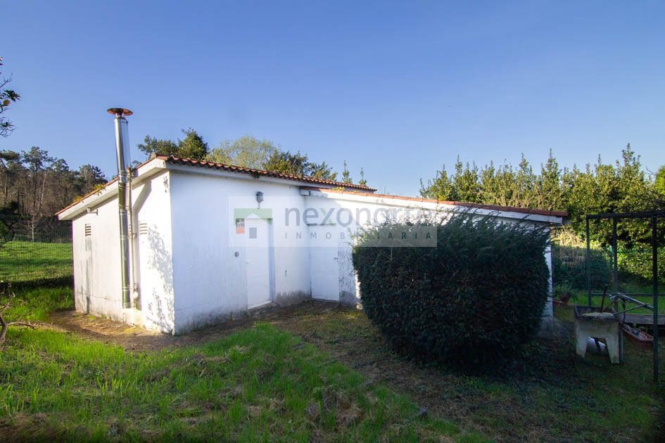 5 Zimmer Haus zu verkaufen in Neda mit Garage - 240.000 € (Ref: 9726365)