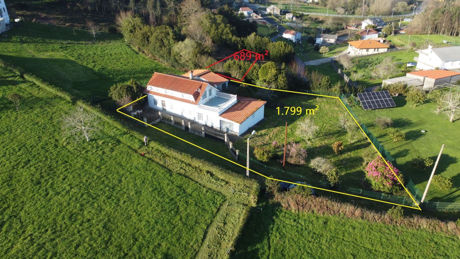 5 Zimmer Haus zu verkaufen in Neda mit Garage - 240.000 € (Ref: 9726365)