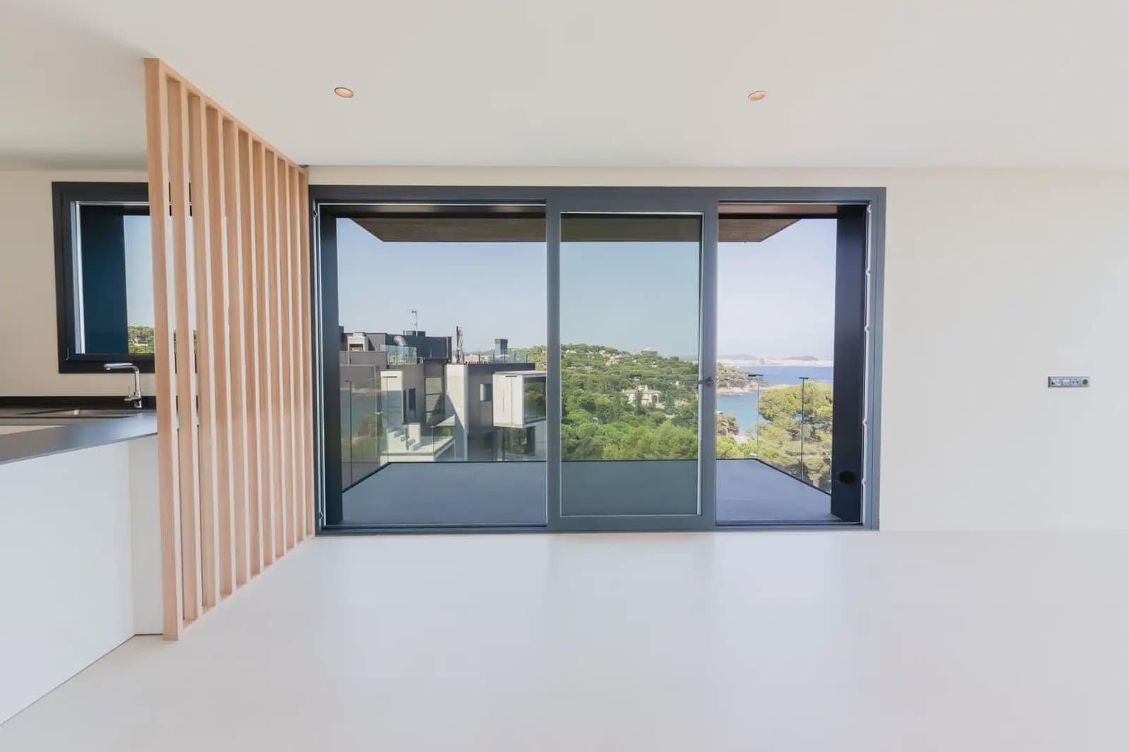 Apartamento de 3 habitaciones en Calonge i Sant Antoni en venta con piscina garaje - 750.000 € (Ref: 10001272)