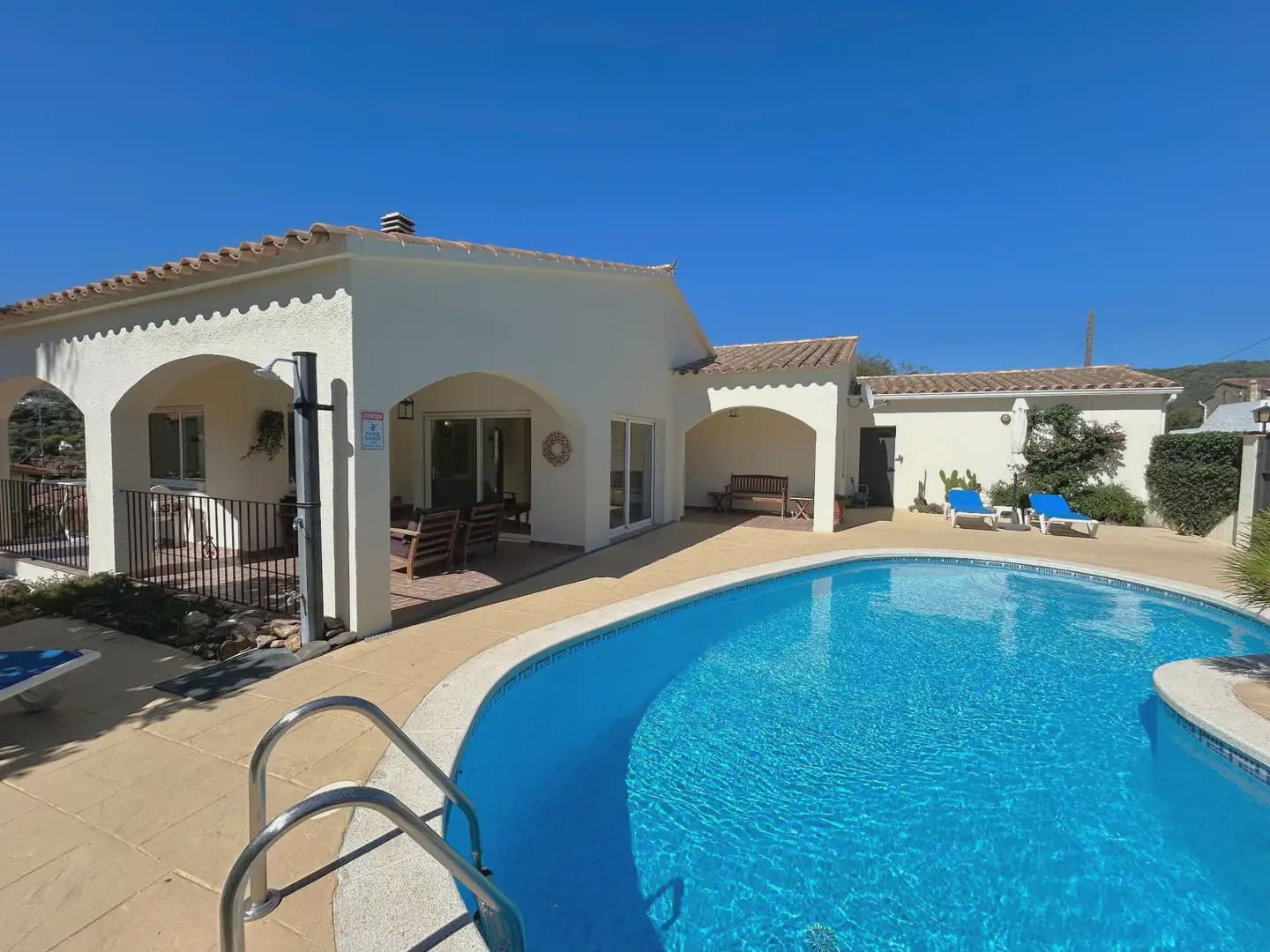 3 bedroom Villa for sale in Calonge i Sant Antoni with pool garage - € 485,000 (Ref: 10037739)