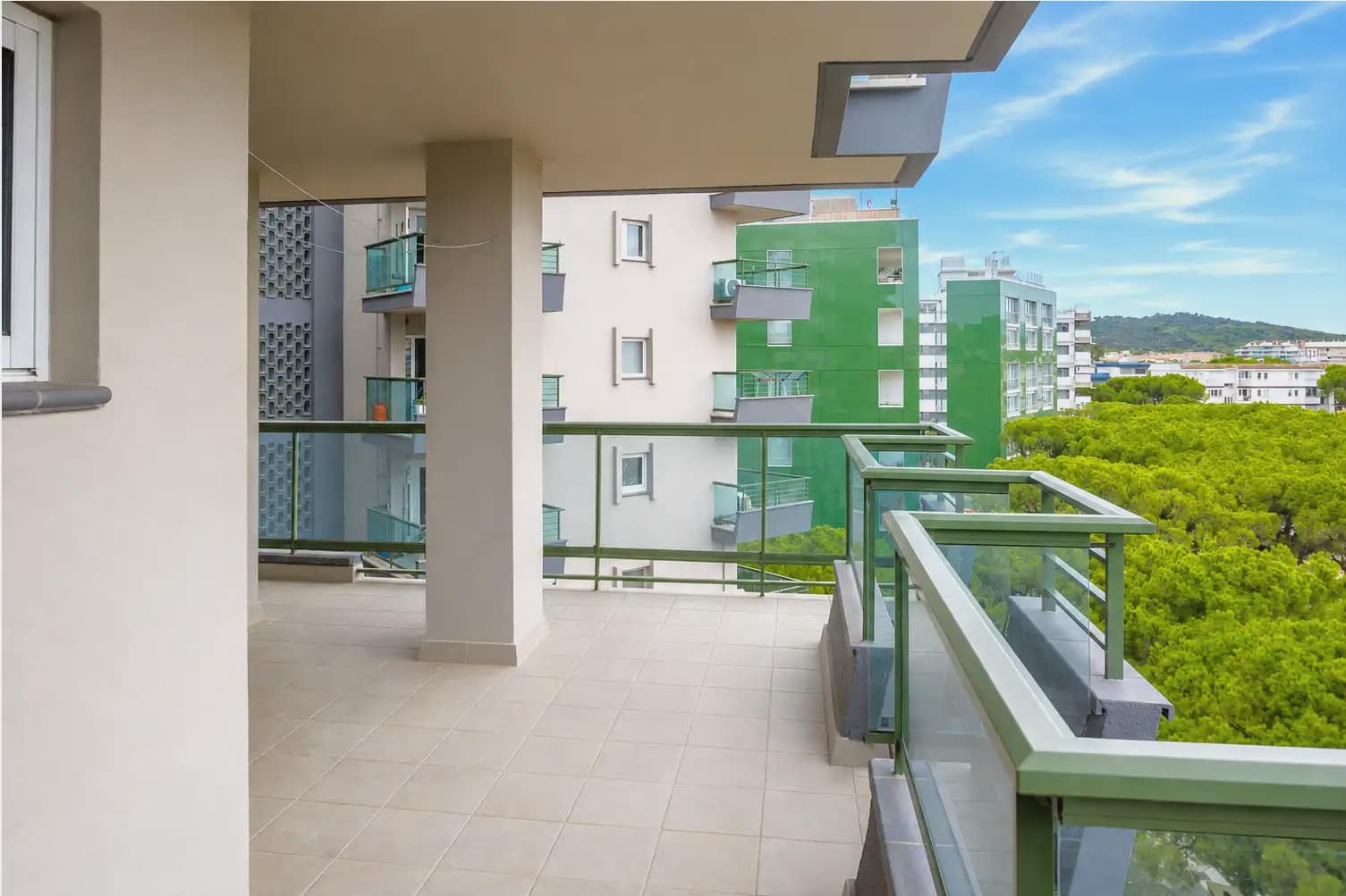 Piso de 3 habitaciones en Platja d'Aro en venta con garaje - 445.000 € (Ref: 10045953)