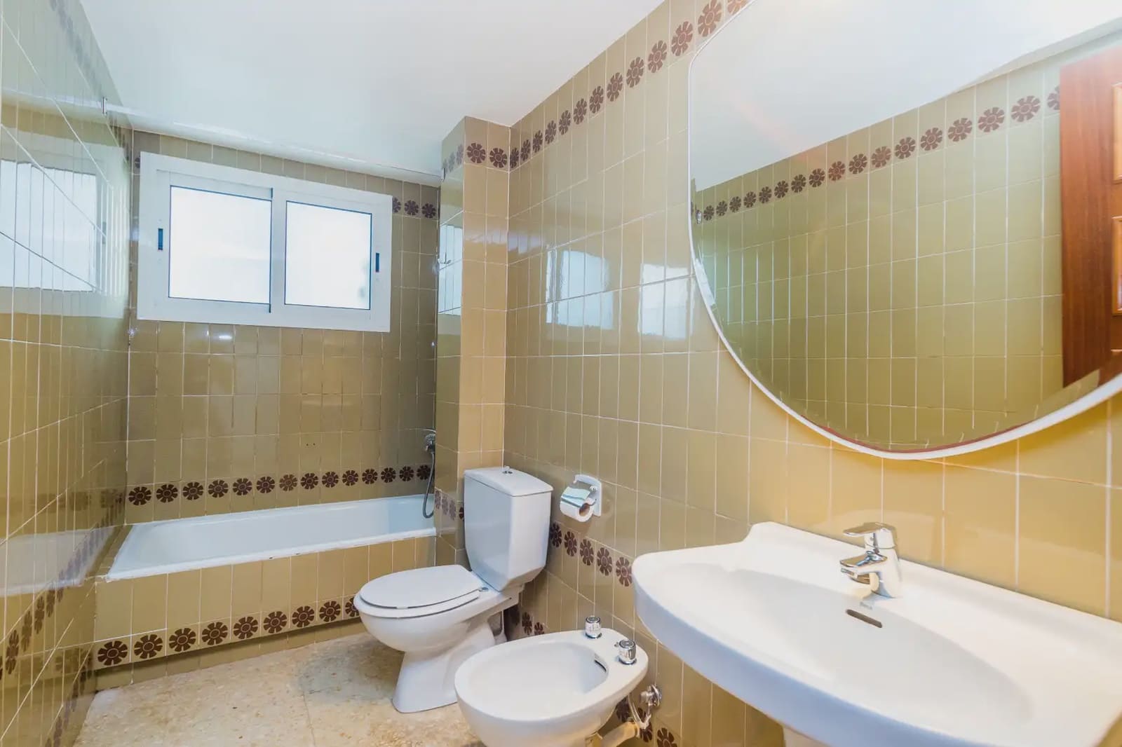 Piso de 3 habitaciones en Platja d'Aro en venta con garaje - 445.000 € (Ref: 10045953)