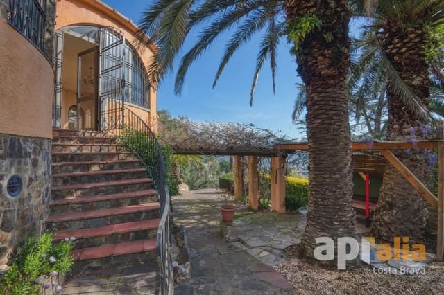 Chalet de 3 habitaciones en Calonge i Sant Antoni en venta con piscina garaje - 840.000 € (Ref: 10147386)