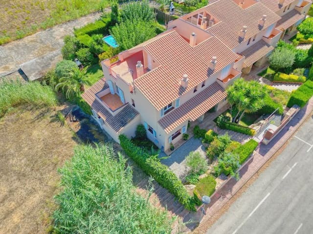 3 bedroom Terraced Villa for sale in S'Agaro, Castell-Platja d'Aro - € 540,000 (Ref: 10148132)