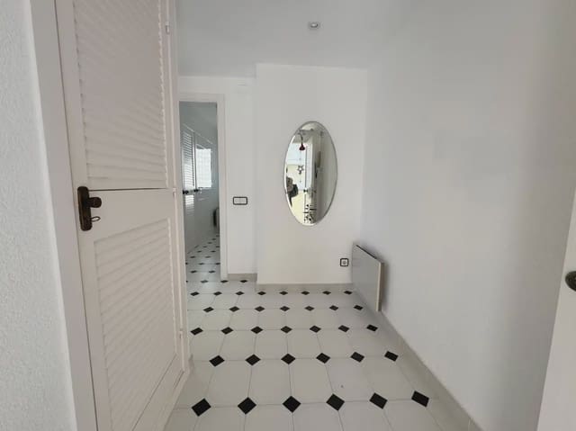 1 slaapkamer Flat te koop in Platja d'Aro, Castell-Platja d'Aro met zwembad garage - € 320.000 (Ref: 10155857)