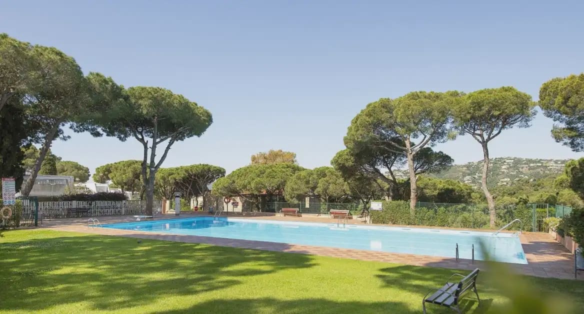 2 soverom Leilighet til salgs i Castell d'Aro med svømmebasseng - € 318 000 (Ref: 10158548)