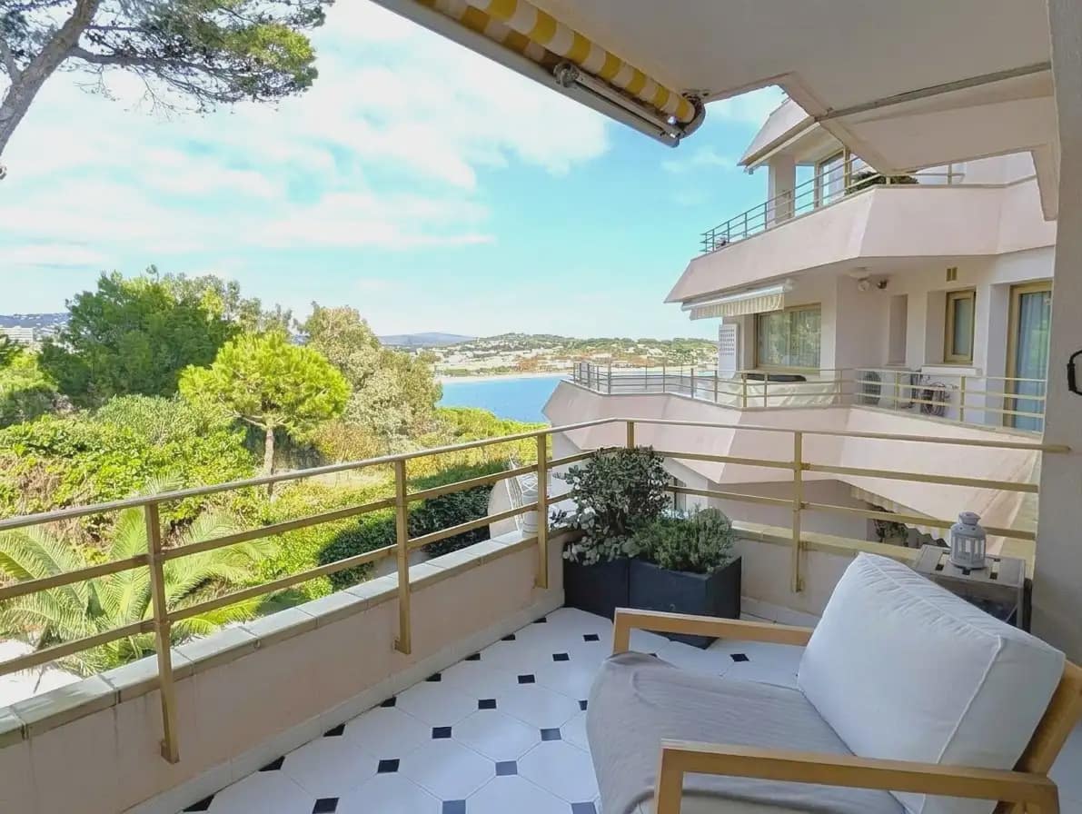 2 soveværelse Strandlejlighed til salg i Sant Feliu de Guixols med swimmingpool garage - € 520.000 (Ref: 10183954)