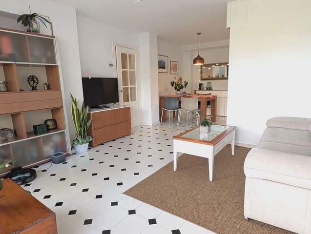 2 soveværelse Strandlejlighed til salg i Sant Feliu de Guíxols med swimmingpool garage - € 520.000 (Ref: 10183954)