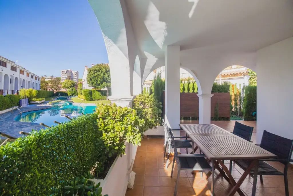 3 sypialnia Dom szeregowy na sprzedaż w Platja d'Aro z garażem - 480 000 € (Ref: 10185444)