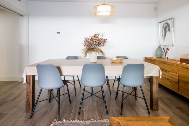 3 camera da letto Appartamento sulla Spiaggia in vendita in Platja d'Aro, Castell-Platja d'Aro con piscina garage - 745.000 € (Rif: 8101971)