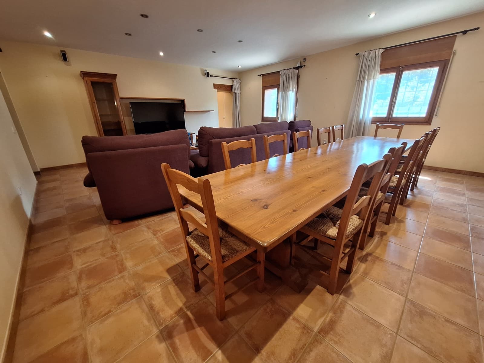 5 soveværelse Finca/Landehus til salg i Mont-ras med swimmingpool garage - € 1.100.000 (Ref: 8429273)