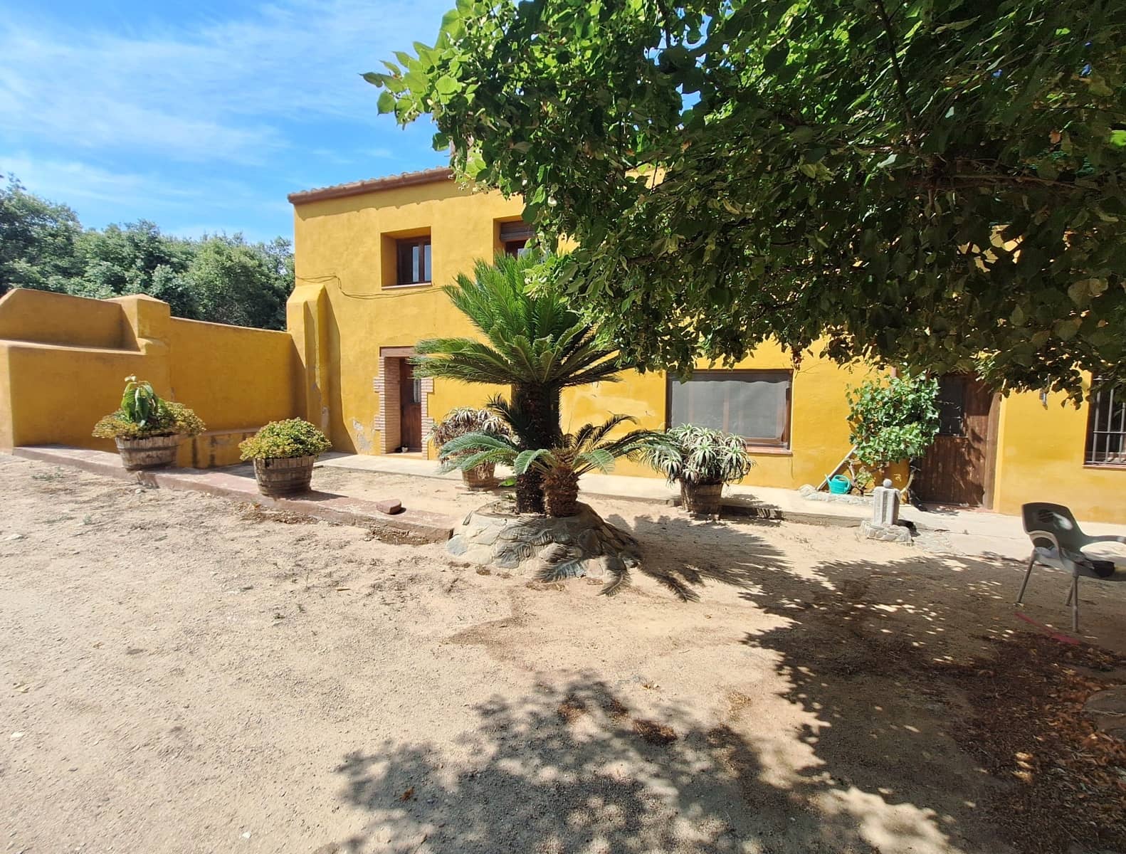 5 soveværelse Finca/Landehus til salg i Mont-ras med swimmingpool garage - € 1.100.000 (Ref: 8429273)