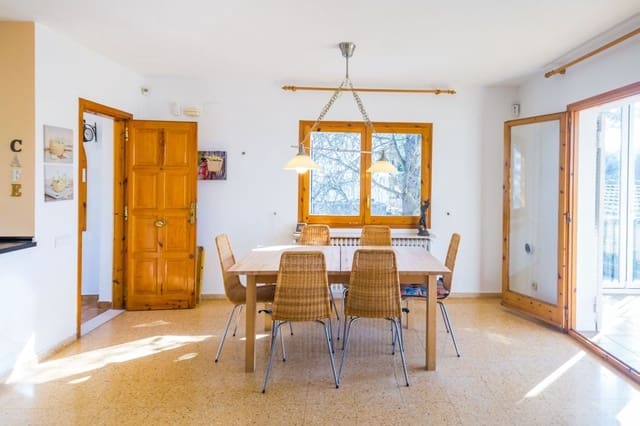 5 quarto Moradia para venda em S'Agaro, Castell-Platja d'Aro com piscina - 450 000 € (Ref: 8566690)