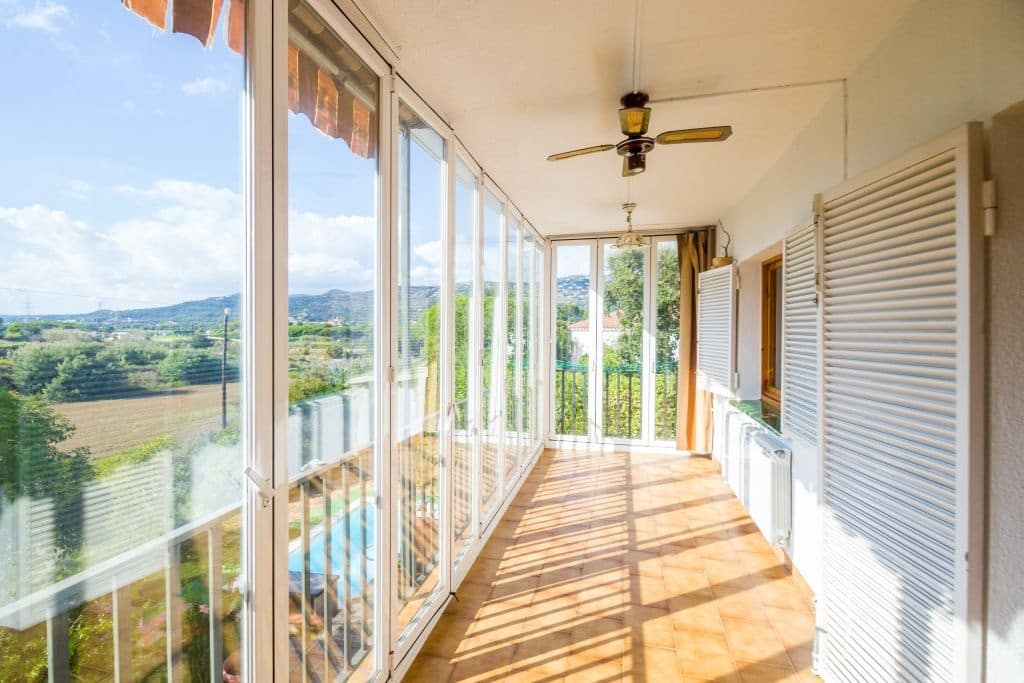 5 soveværelse Villa til salg i Castell-Platja d'Aro med swimmingpool - € 450.000 (Ref: 8566690)