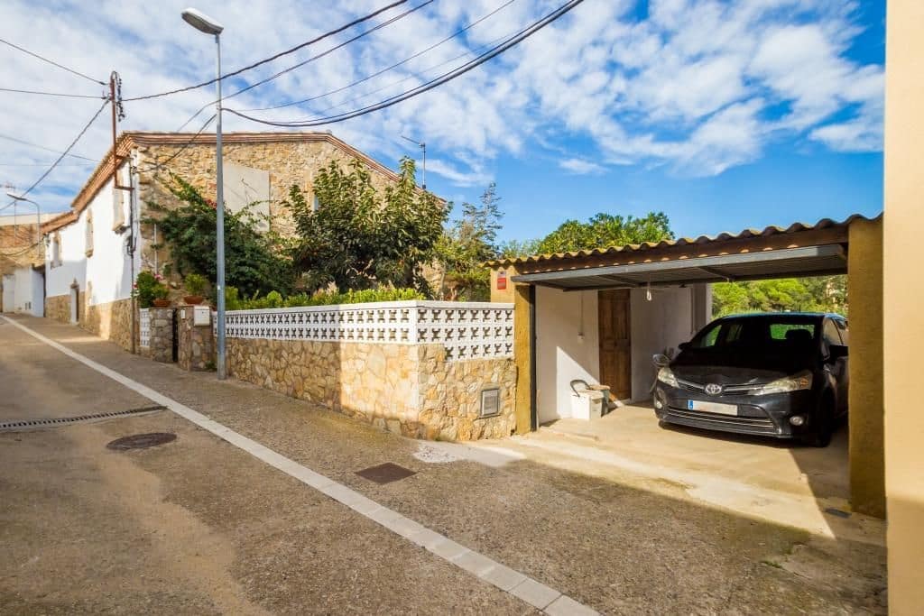 5 soveværelse Finca/Landehus til salg i Calonge i Sant Antoni med garage - € 775.000 (Ref: 8632242)