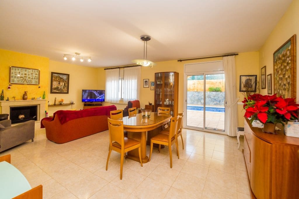 3 camera da letto Villa in vendita in Castell-Platja d'Aro con piscina - 445.000 € (Rif: 8724775)