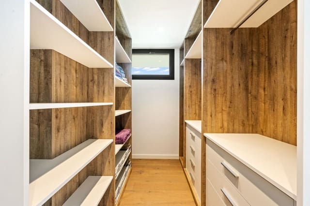 4 soveværelse Villa til salg i Platja d'Aro, Castell-Platja d'Aro med swimmingpool garage - € 1.450.000 (Ref: 8748355)