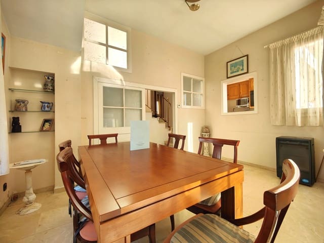 4 sovrum Hus till salu i Platja d'Aro, Castell-Platja d'Aro med garage - 450 000 € (Ref: 8780863)