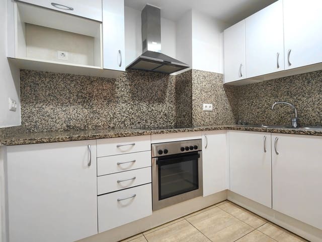 Apartamento de 4 habitaciones en Palamós en venta - 350.000 € (Ref: 8839443)