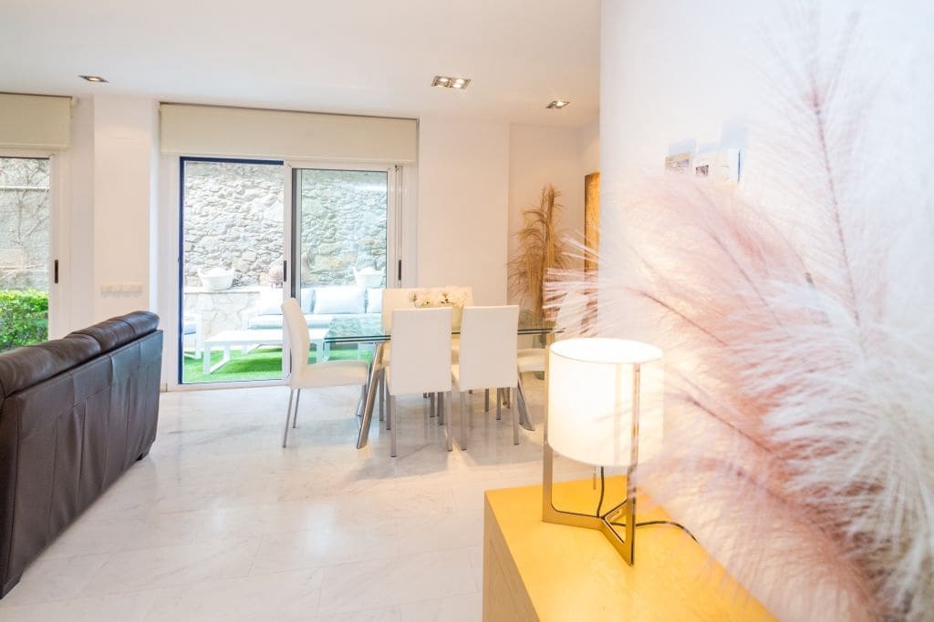 3 sypialnia Apartament na sprzedaż w Platja d'Aro z basenem garażem - 740 000 € (Ref: 8846048)