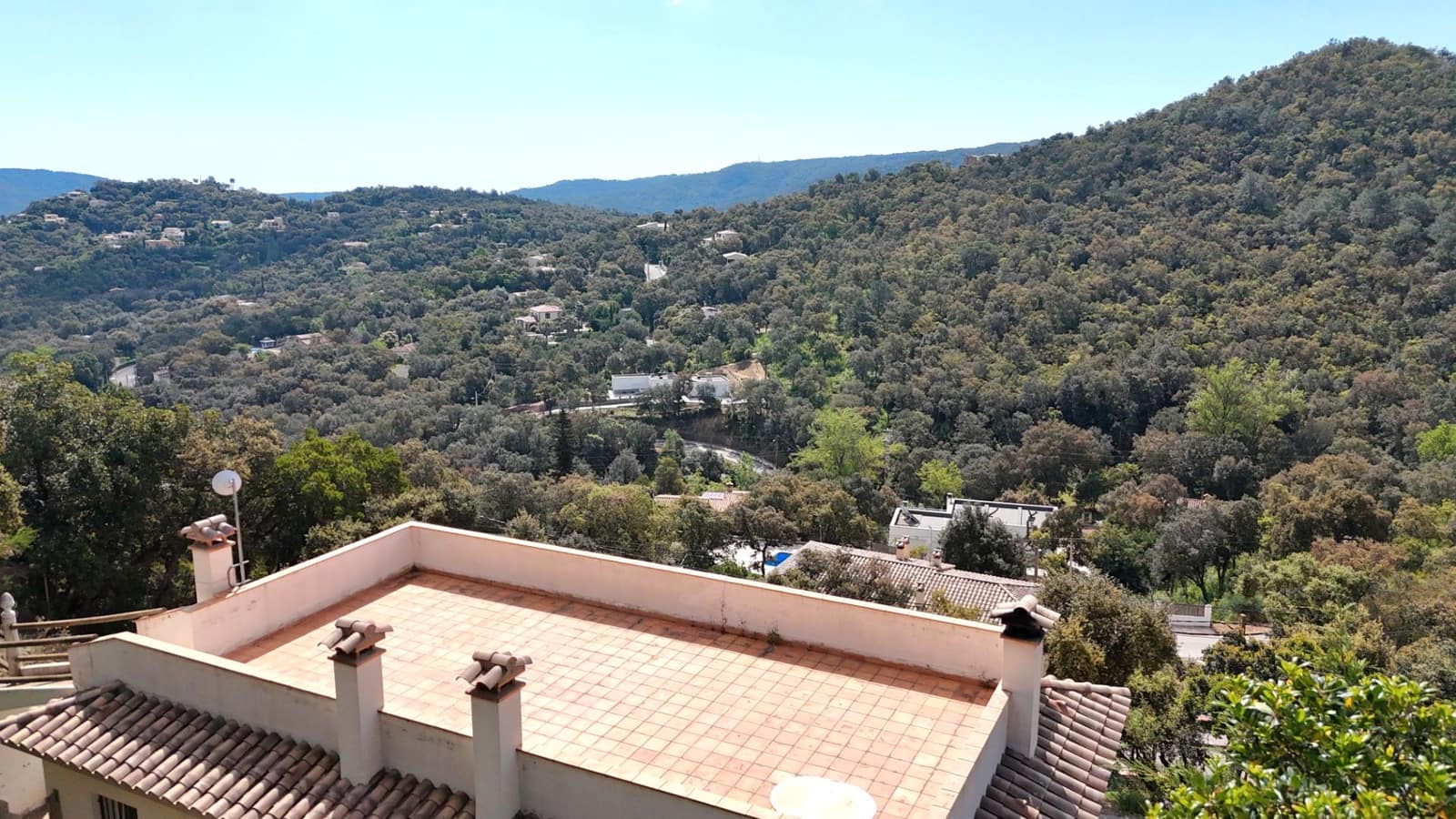 3 camera da letto Villa in vendita in Santa Cristina d'Aro con garage - 450.000 € (Rif: 8868450)