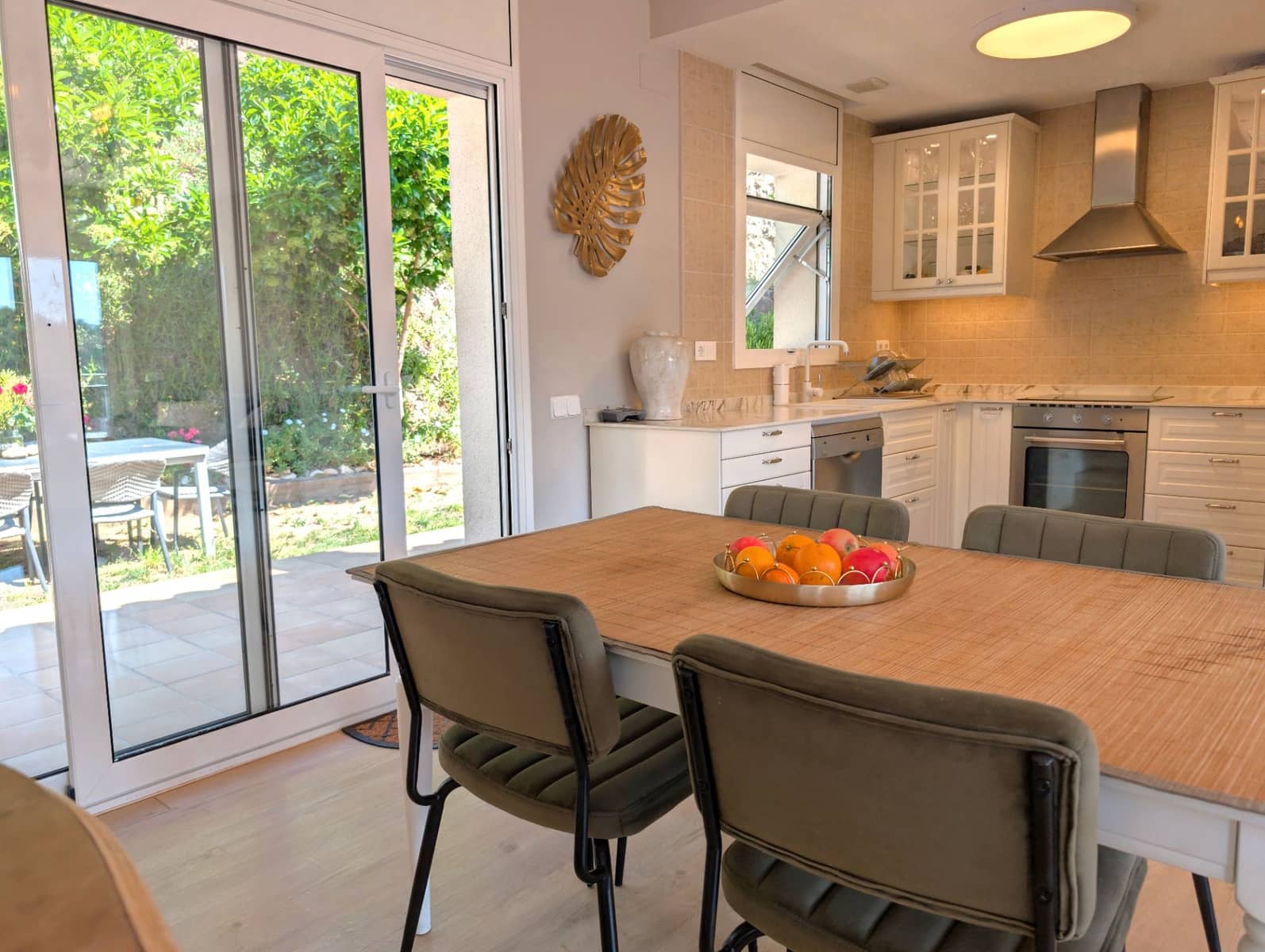 3 camera da letto Villa in vendita in Santa Cristina d'Aro con garage - 450.000 € (Rif: 8868450)