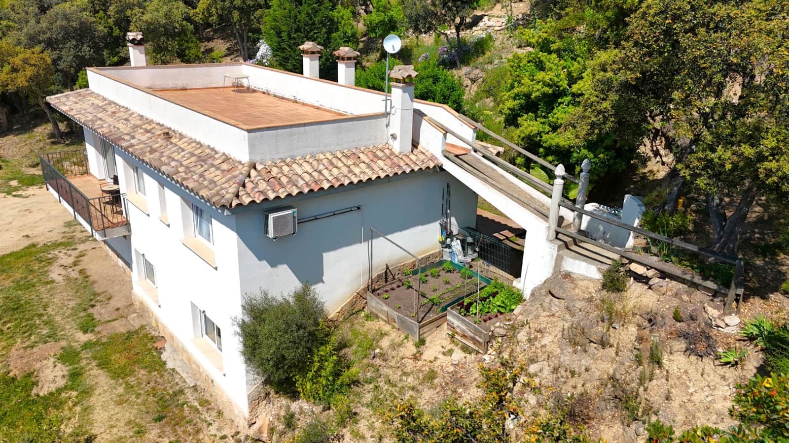 3 camera da letto Villa in vendita in Santa Cristina d'Aro con garage - 450.000 € (Rif: 8868450)