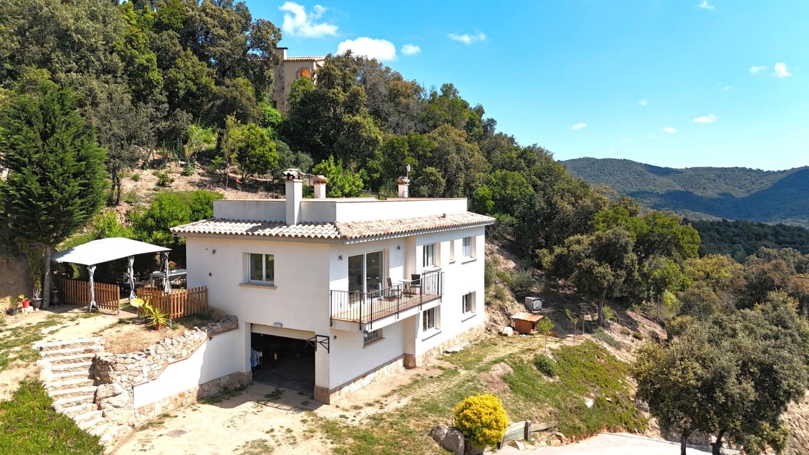 3 camera da letto Villa in vendita in Santa Cristina d'Aro con garage - 450.000 € (Rif: 8868450)