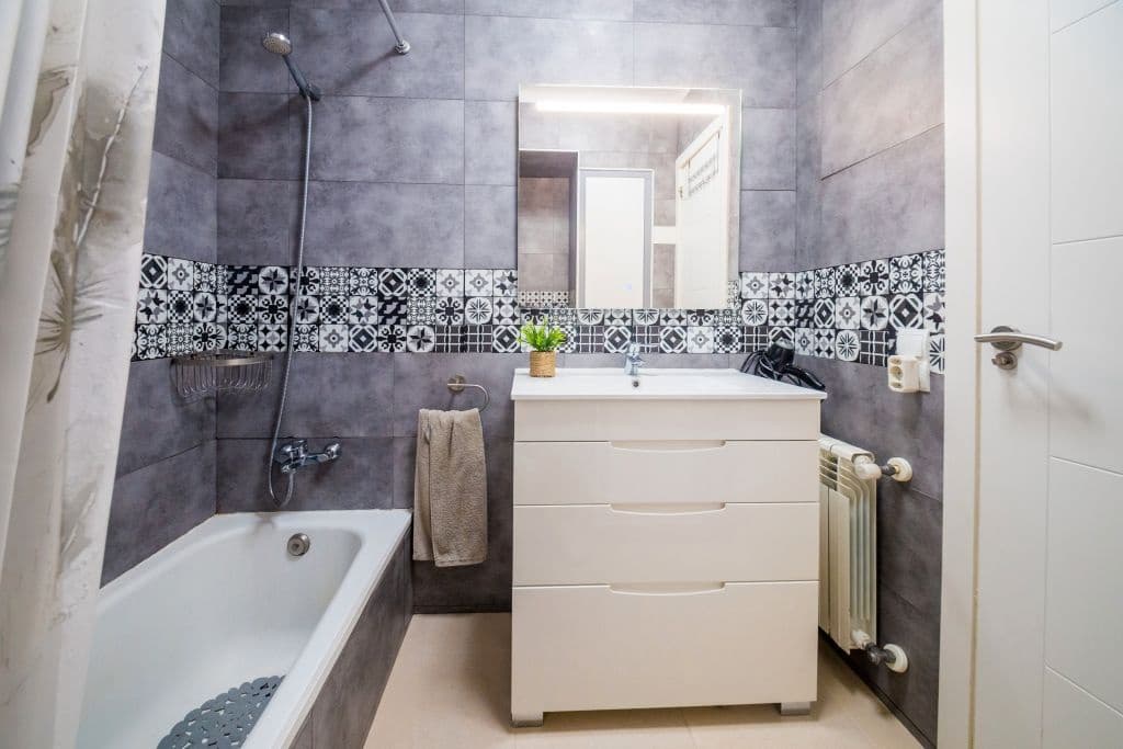 3 bedroom Semi-detached Villa for sale in Palamos with garage - € 368,000 (Ref: 8930176)