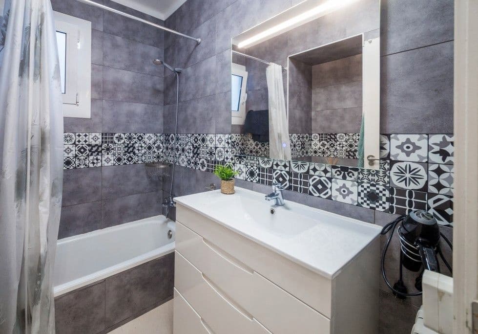 3 bedroom Semi-detached Villa for sale in Palamos with garage - € 368,000 (Ref: 8930176)