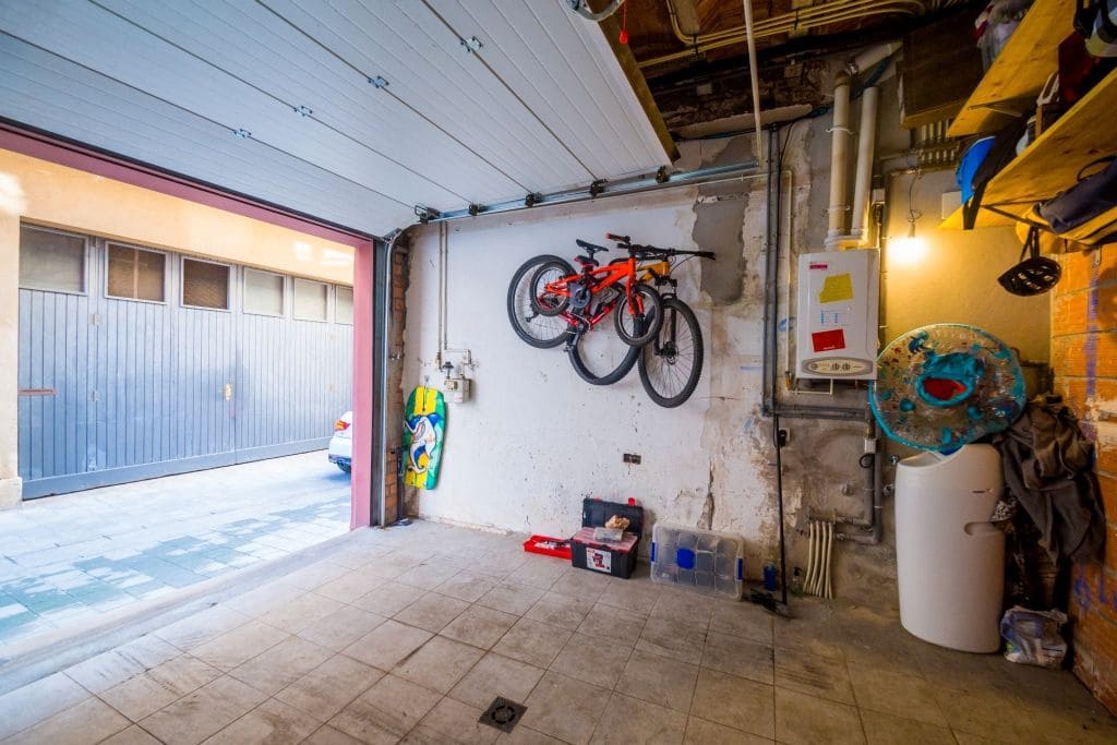 3 bedroom Semi-detached Villa for sale in Palamos with garage - € 368,000 (Ref: 8930176)