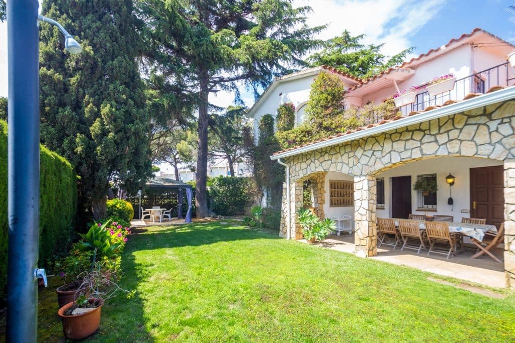 5 soverom Villa til salgs i Castell-Platja d'Aro - € 880 000 (Ref: 8989854)