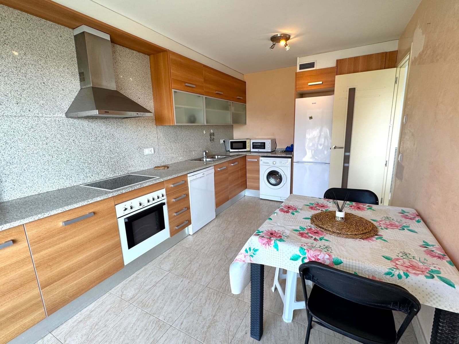 3 soveværelse Lejlighed til salg i Sant Feliu de Guixols med swimmingpool - € 585.000 (Ref: 9059852)