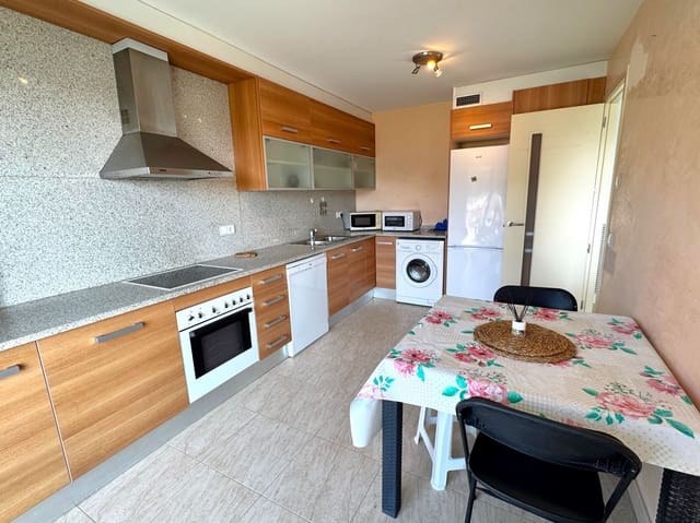 3 sovrum Lägenhet till salu i Sant Feliu de Guíxols med pool - 585 000 € (Ref: 9059852)