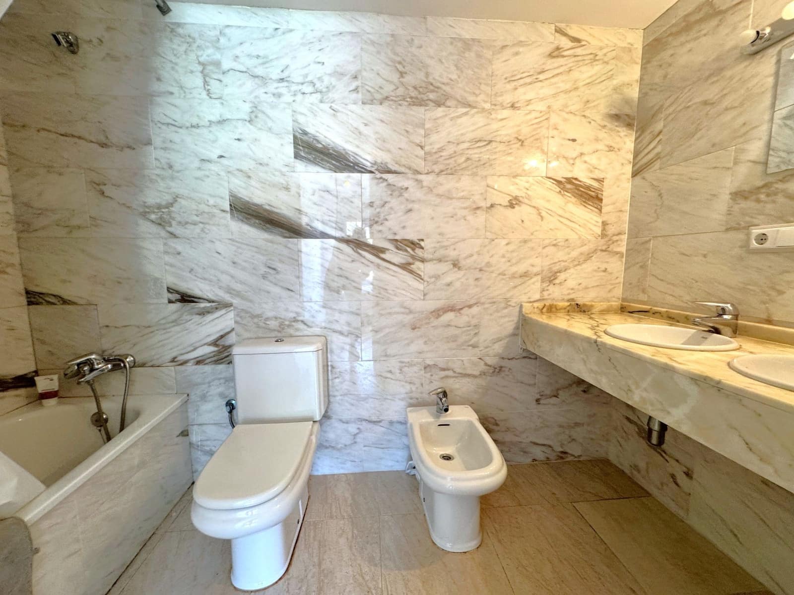 3 soveværelse Lejlighed til salg i Sant Feliu de Guixols med swimmingpool - € 585.000 (Ref: 9059852)