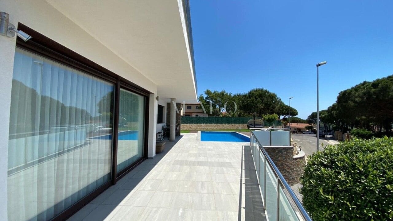 6 soveværelse Villa til salg i Sant Feliu de Guixols med swimmingpool garage - € 2.000.000 (Ref: 9074112)
