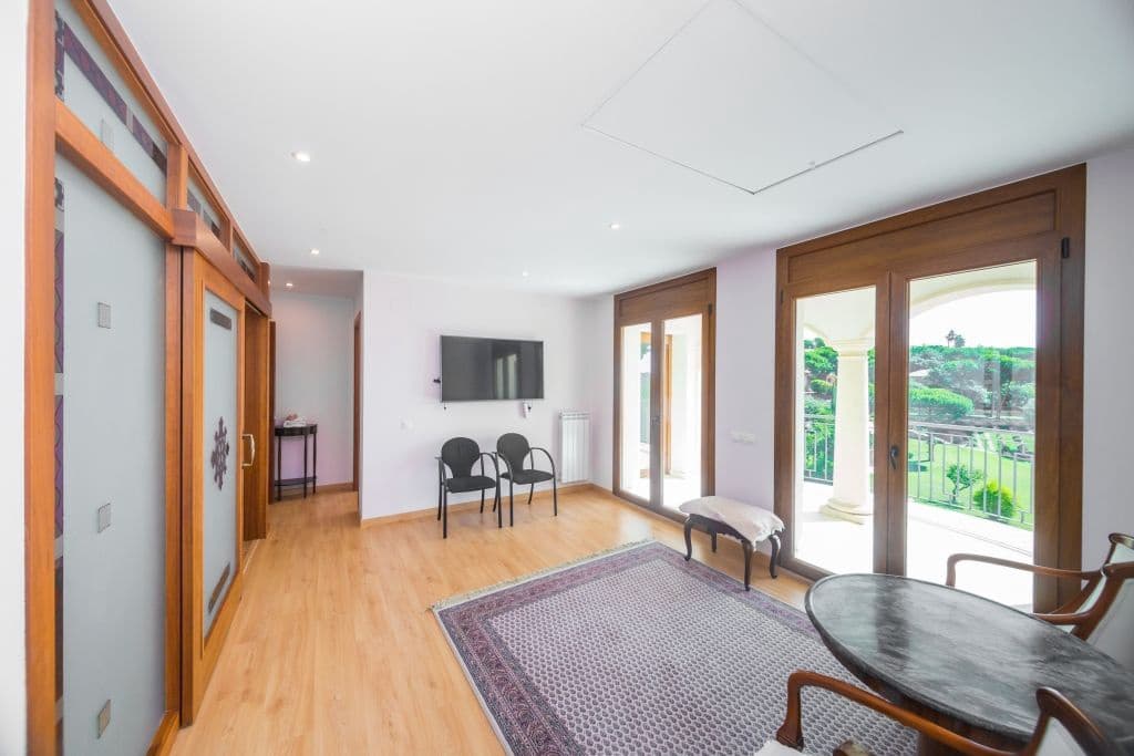 Chalet de 5 habitaciones en Calonge i Sant Antoni en venta con piscina garaje - 1.125.000 € (Ref: 9147527)