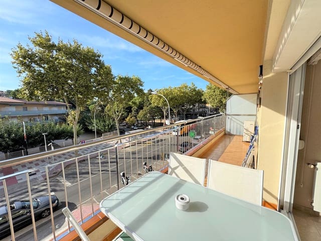 3 soverom Leilighet til salgs i S'Agaro, Castell-Platja d'Aro med svømmebasseng garasje - € 375 000 (Ref: 9240677)