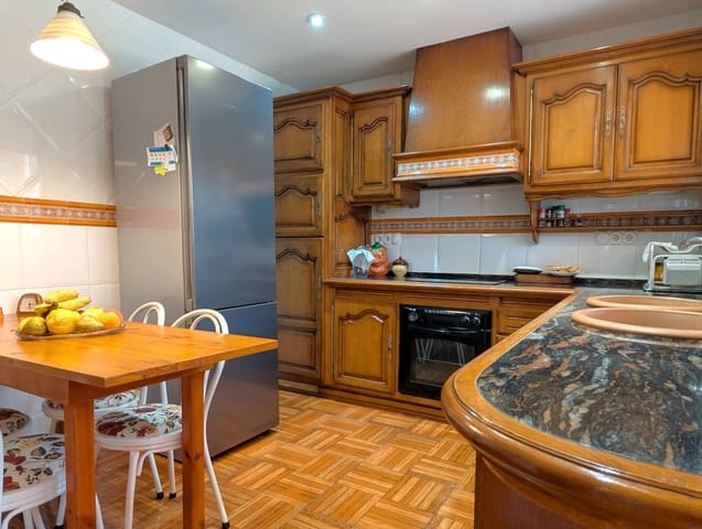 5 sypialnia Dom blizniak na sprzedaż w Calonge i Sant Antoni z basenem garażem - 850 000 € (Ref: 9262973)