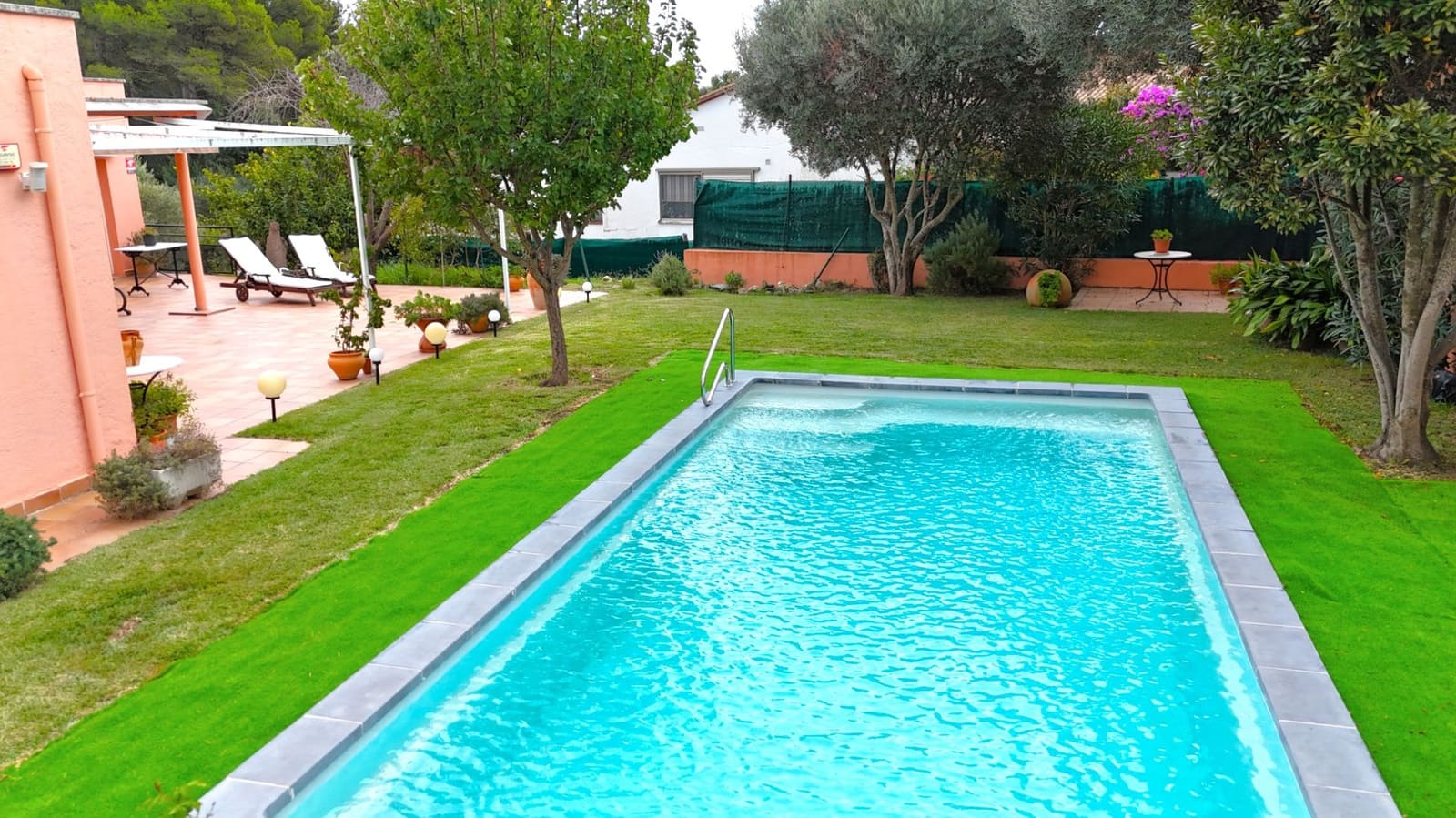 5 soveværelse Semi-Rækkehus til salg i Calonge i Sant Antoni med swimmingpool garage - € 850.000 (Ref: 9262973)