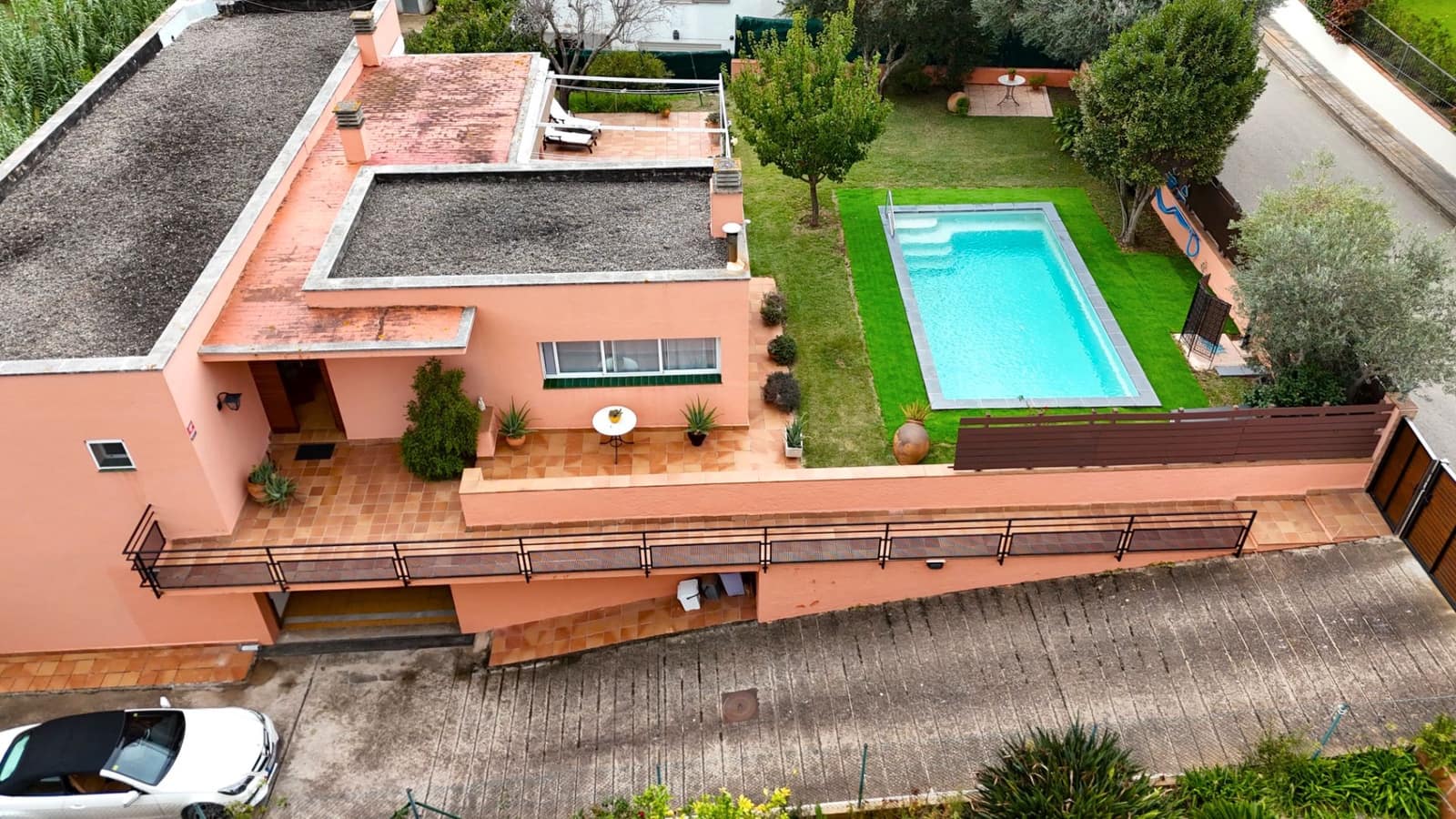 5 soveværelse Semi-Rækkehus til salg i Calonge i Sant Antoni med swimmingpool garage - € 850.000 (Ref: 9262973)
