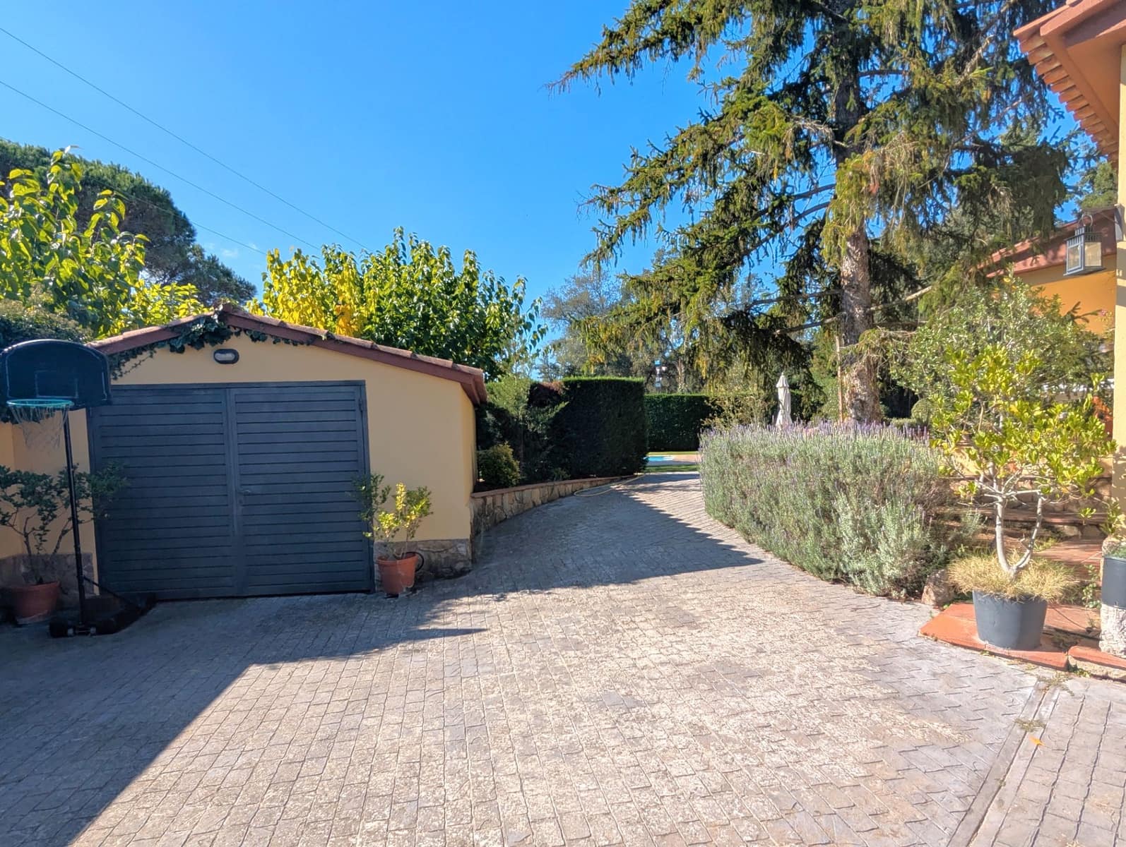 6 chambre Villa/Maison à vendre à Caldes de Malavella avec piscine garage - 625 000 € (Ref: 9296324)