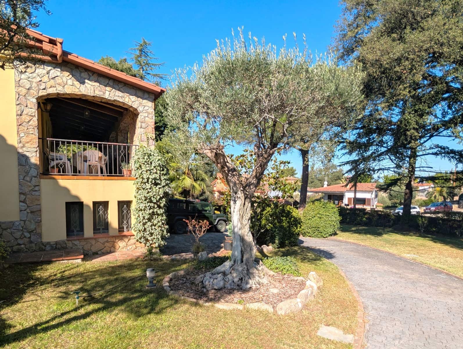 6 chambre Villa/Maison à vendre à Caldes de Malavella avec piscine garage - 625 000 € (Ref: 9296324)