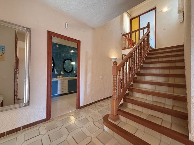 Chalet de 4 habitaciones en Calonge i Sant Antoni en venta con piscina garaje - 525.000 € (Ref: 9296325)