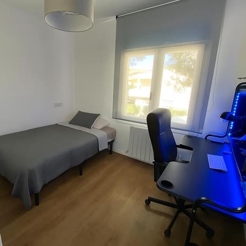 2 soveværelse Penthouse til salg i Platja d'Aro, Castell-Platja d'Aro - € 299.000 (Ref: 9384828)