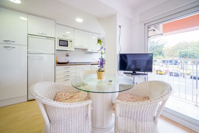 Studio till salu i Platja d'Aro, Castell-Platja d'Aro med pool - 220 000 € (Ref: 9388691)