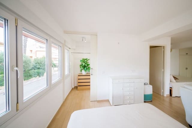 Studio till salu i Platja d'Aro, Castell-Platja d'Aro med pool - 220 000 € (Ref: 9388691)