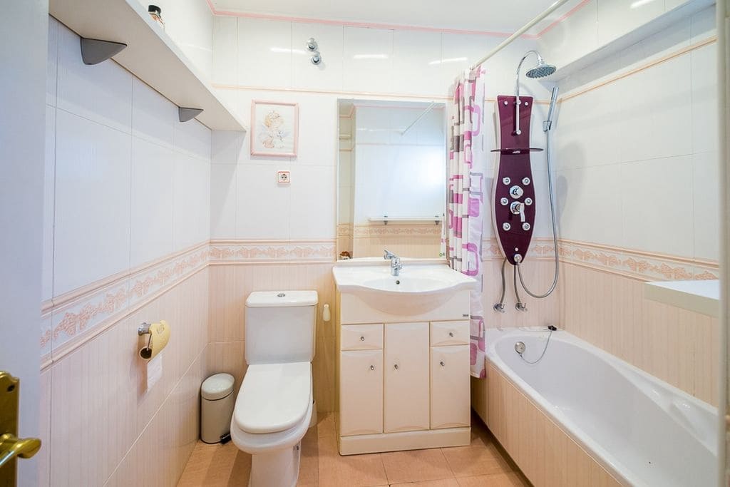 5 slaapkamer Halfvrijstaande villa te koop in Platja d'Aro met garage - € 950.000 (Ref: 9414524)