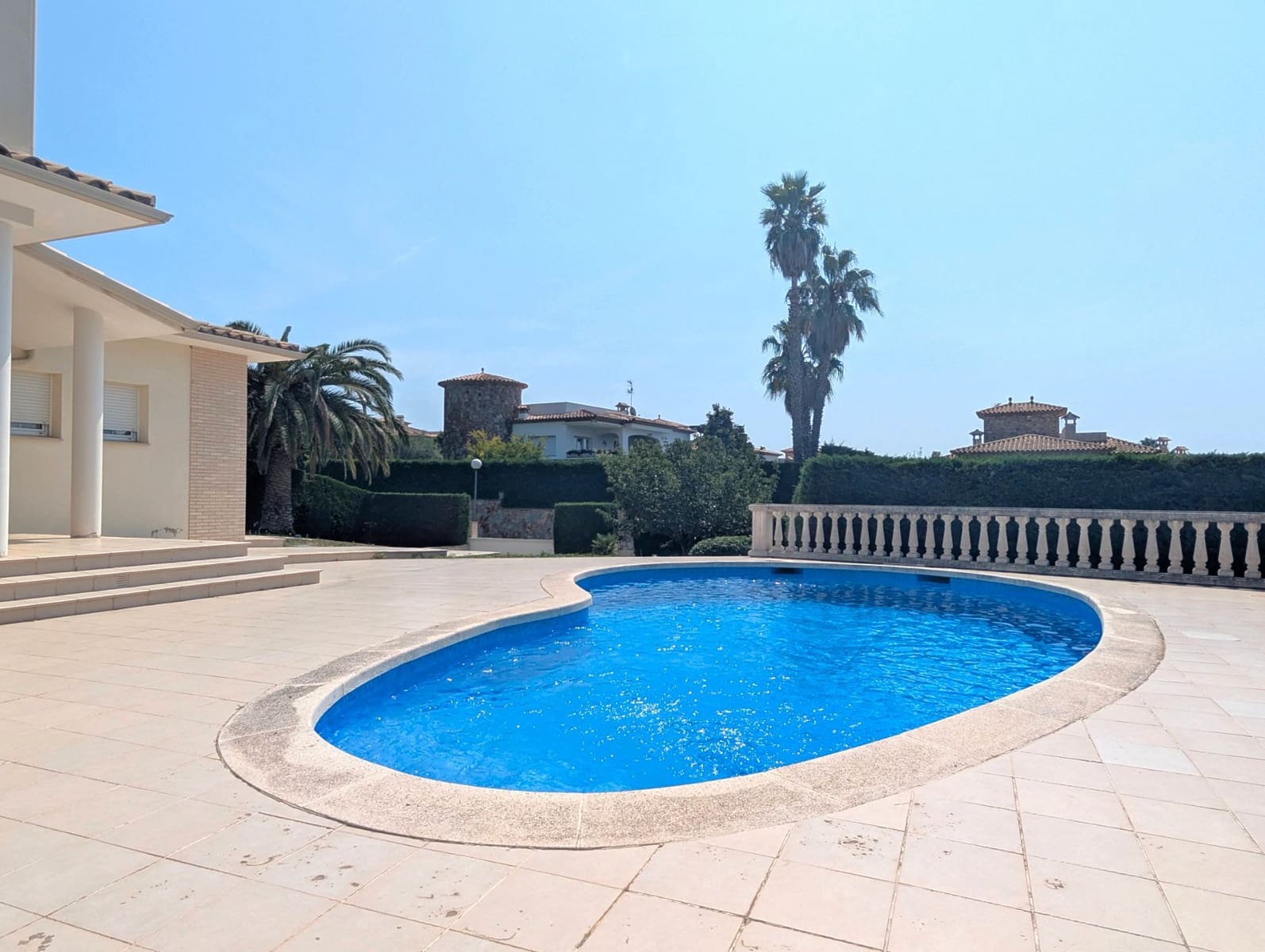 4 sypialnia Willa na sprzedaż w Platja d'Aro z basenem garażem - 1 250 000 € (Ref: 9438554)